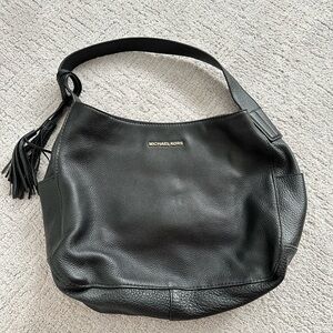 Michael Kors black hobo bag (Like New)